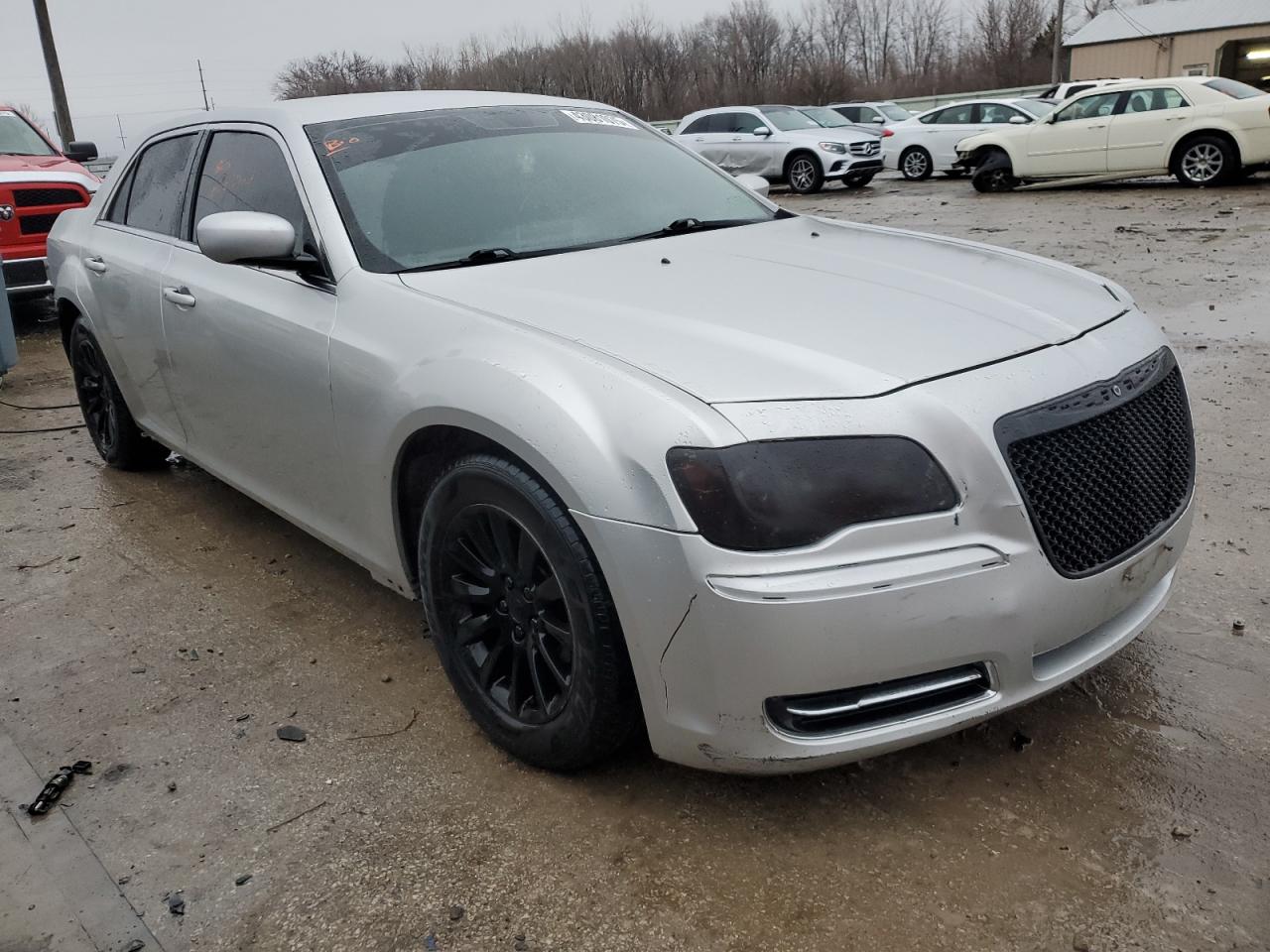 2012 Chrysler 300 - Image 4