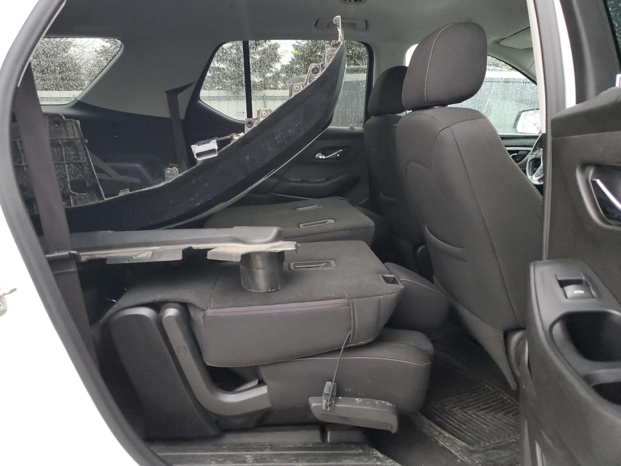 2021 Chevrolet Traverse - Image 11