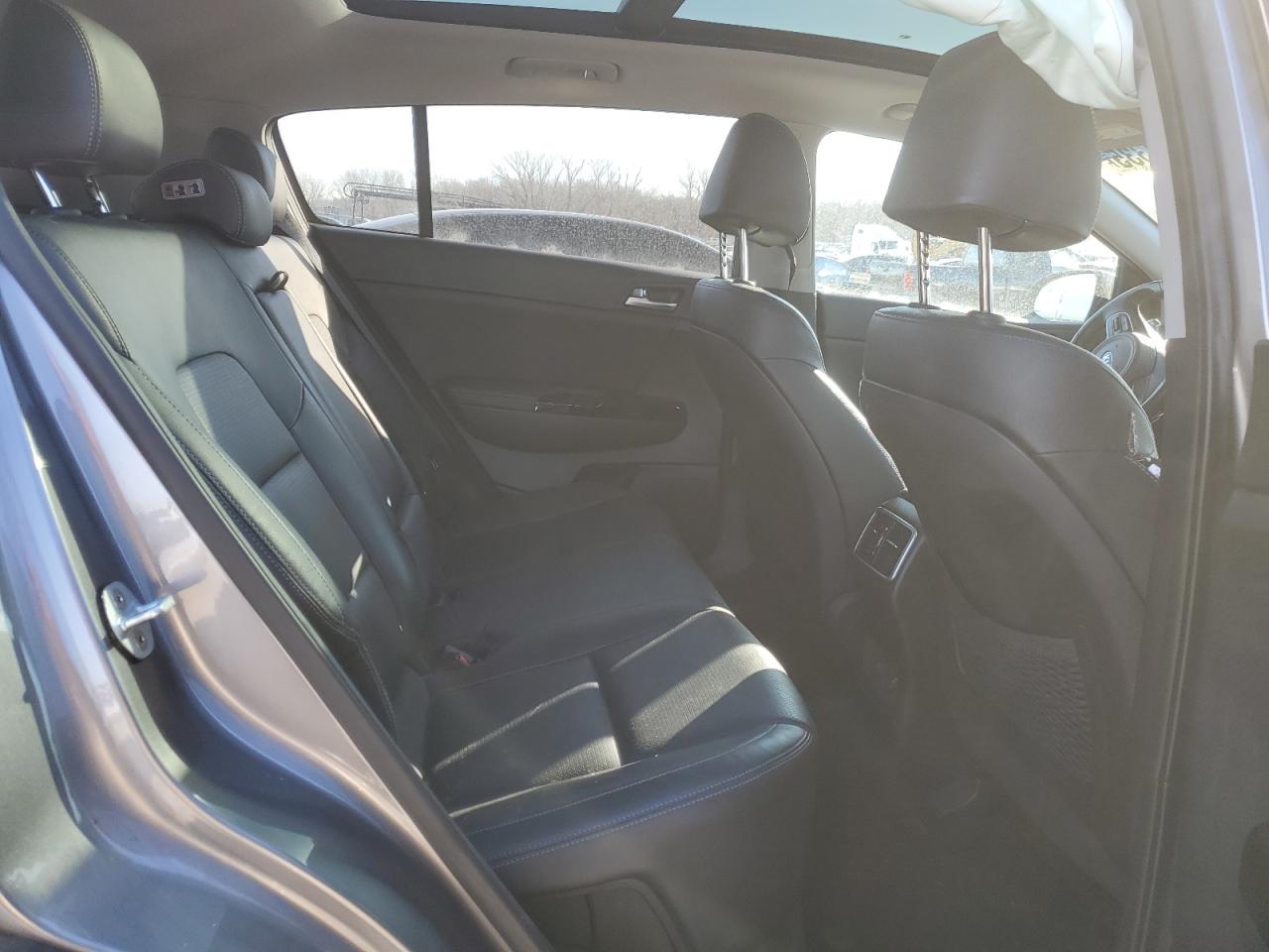 2017 Kia Sportage - Image 11