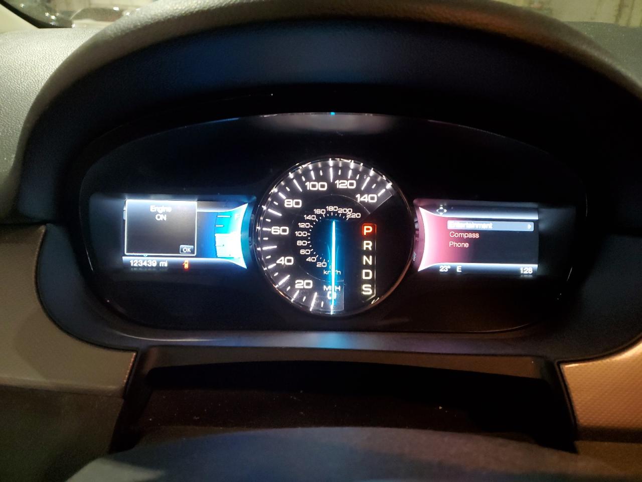 2014 Ford Edge - Image 9