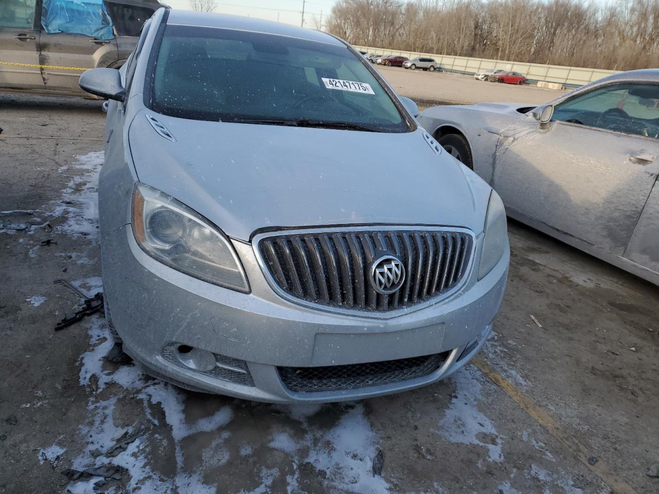 2012 Buick Verano - Image 5