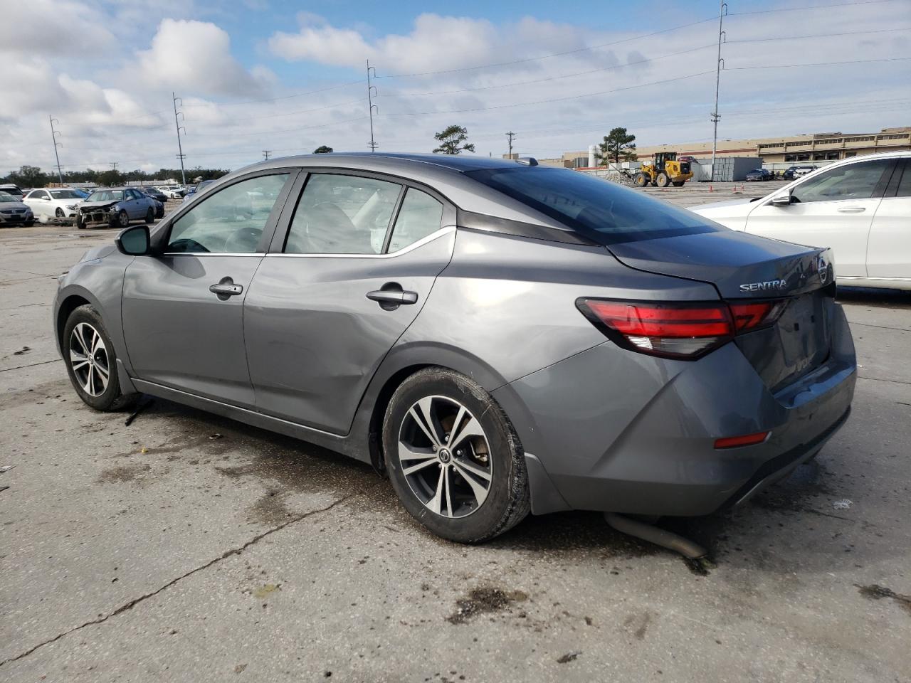 2022 Nissan Sentra - Image 2