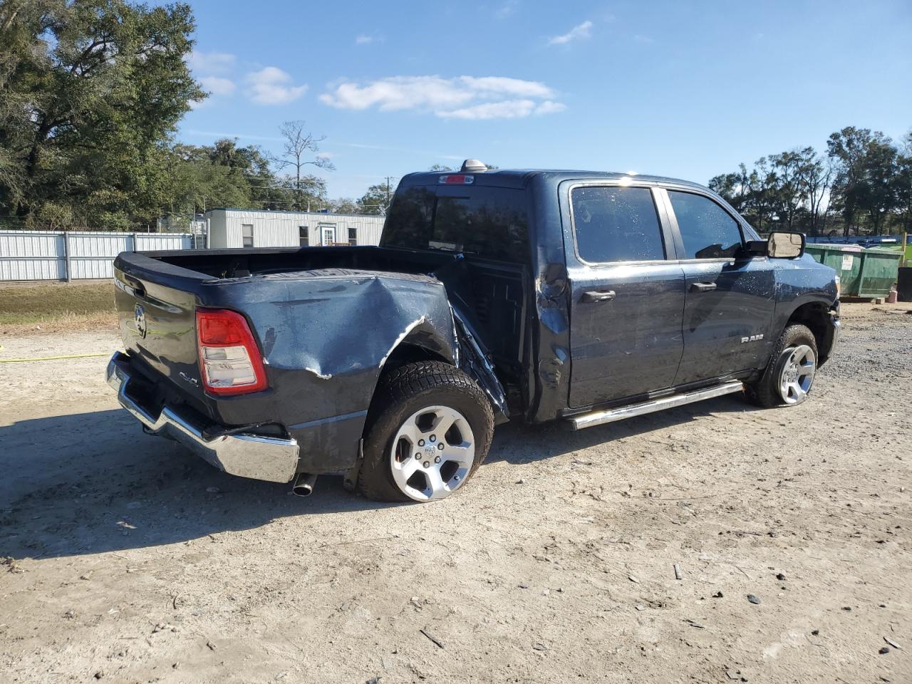 2019 RAM 1500 - Image 3