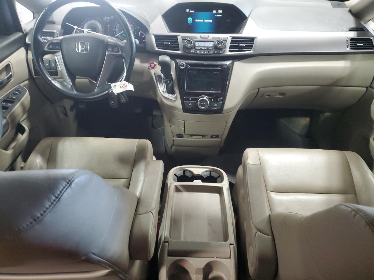 2015 Honda Odyssey - Image 8