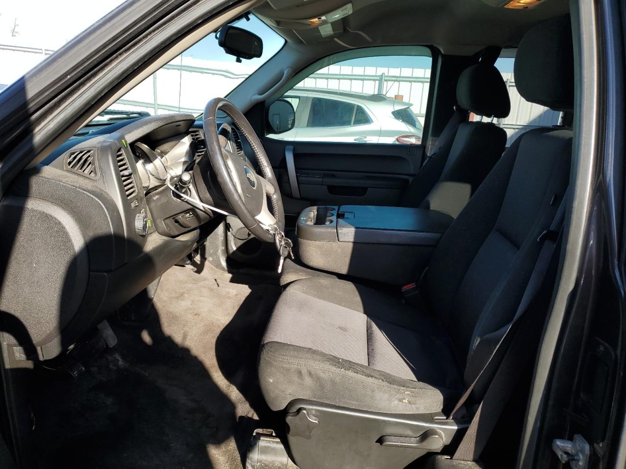 2010 Chevrolet Silverado - Image 7