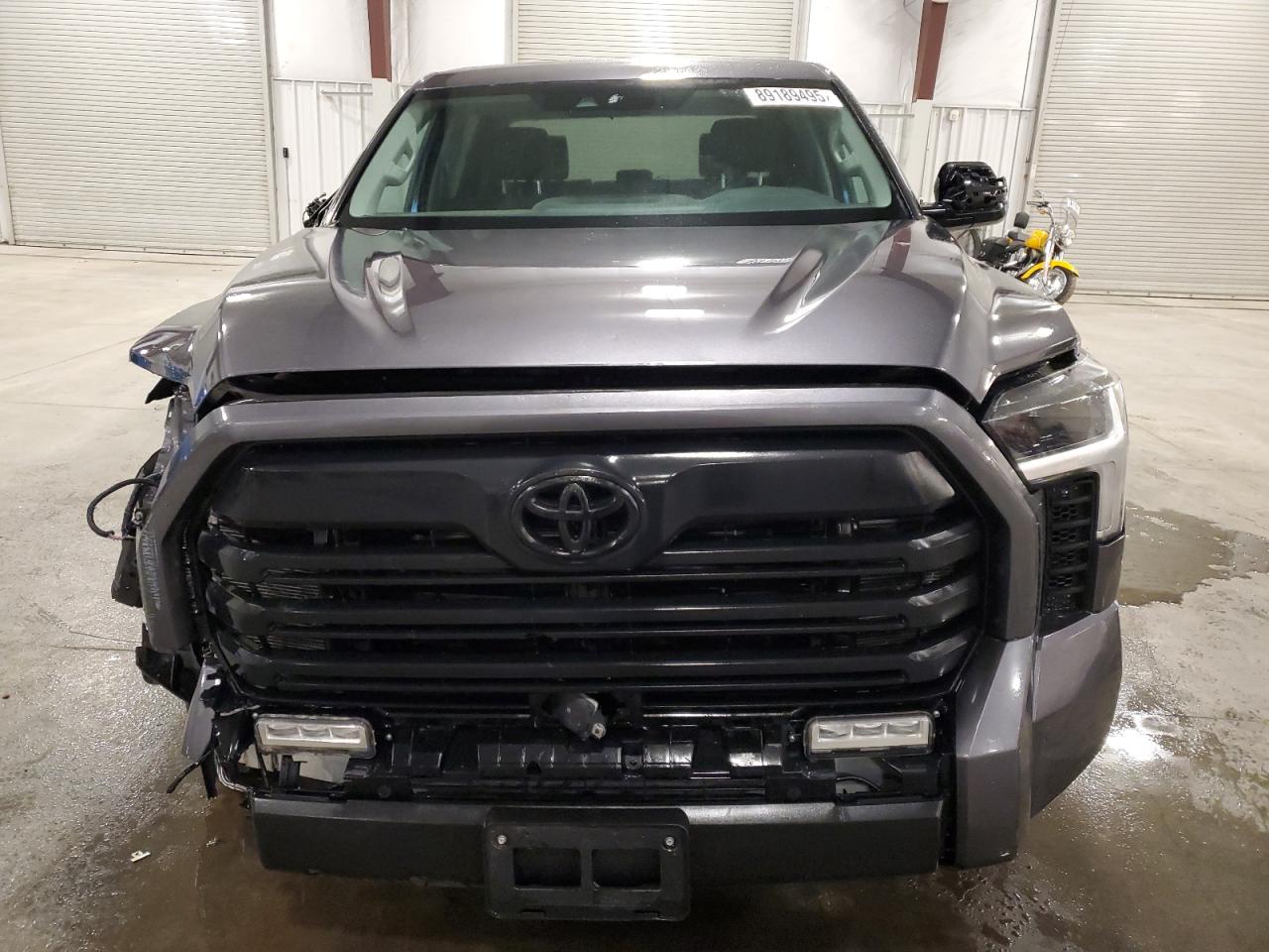 2022 Toyota Tundra - Image 5