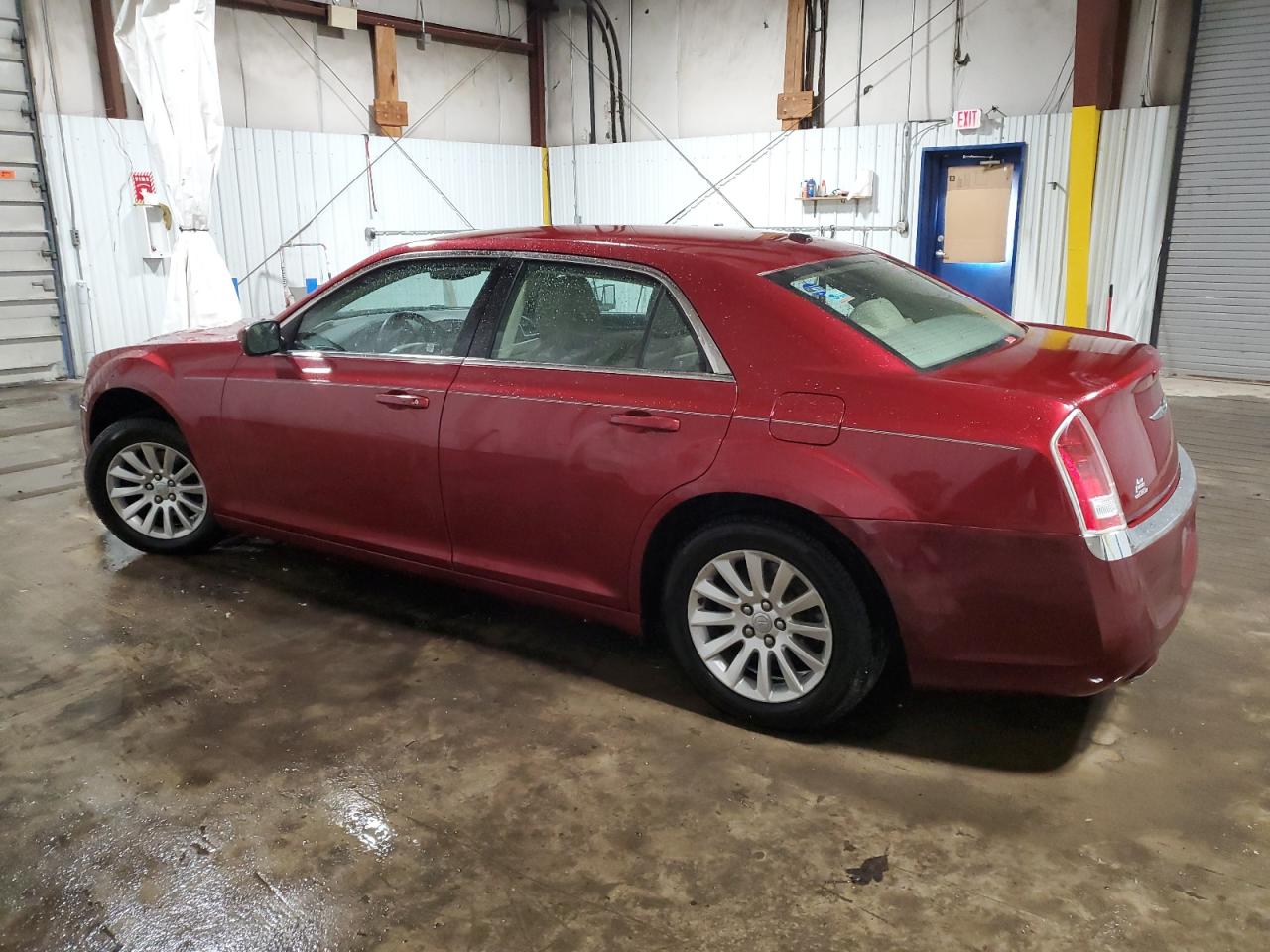2013 Chrysler 300 - Image 2