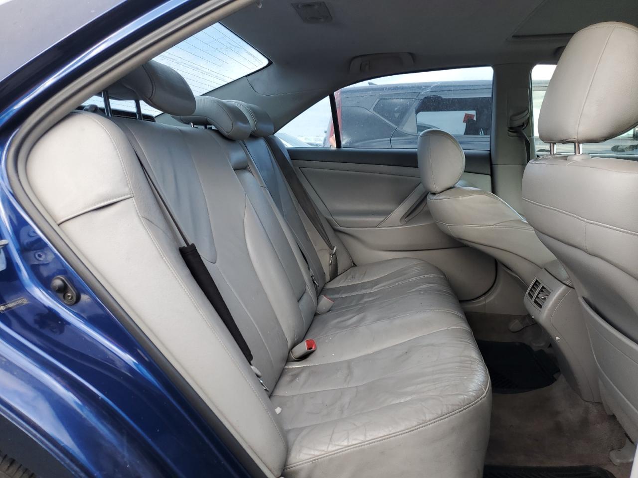 2007 Toyota Camry - Image 10