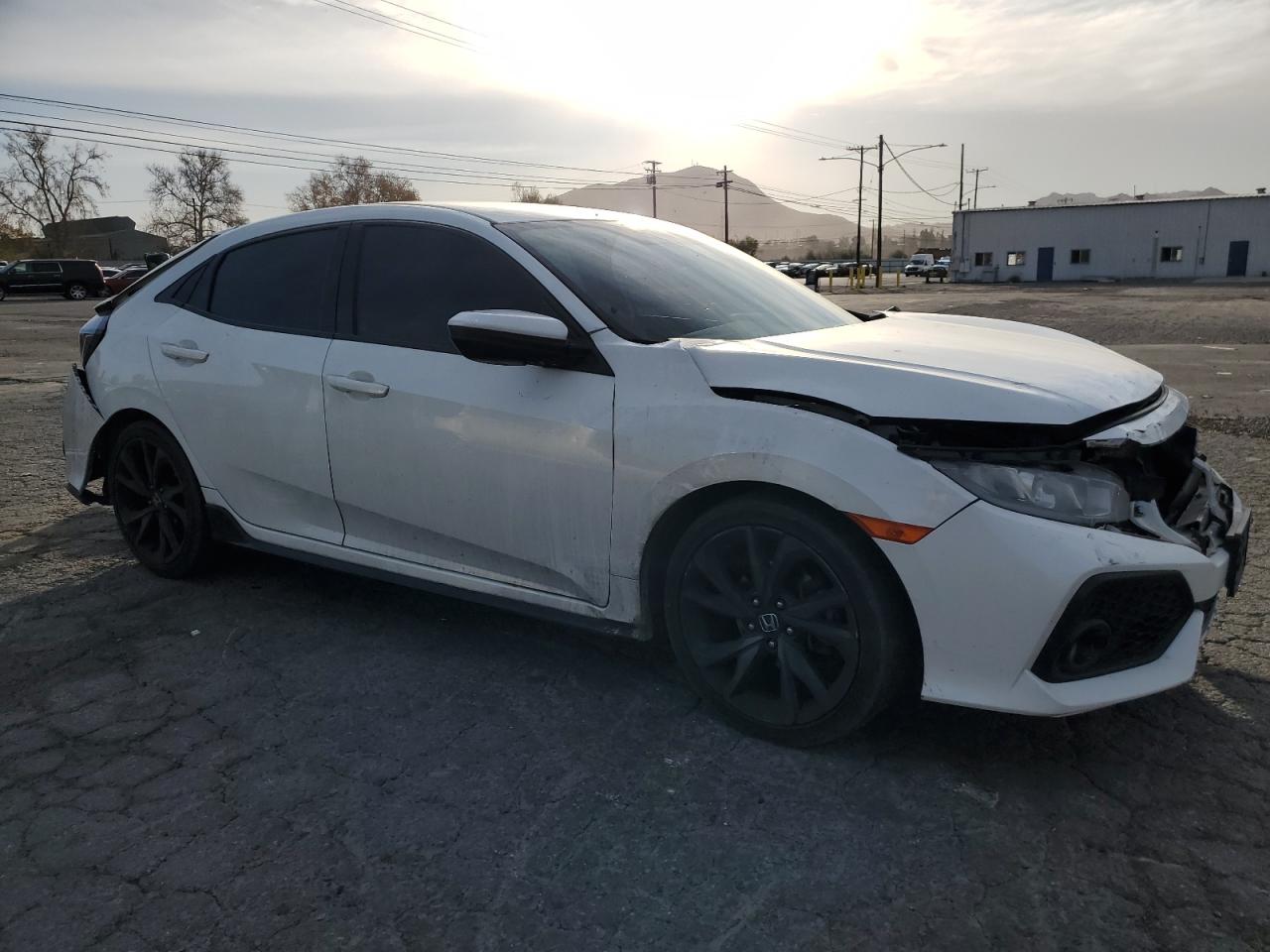 VIN SHHFK7H48KU420290 2019 HONDA CIVIC no.4