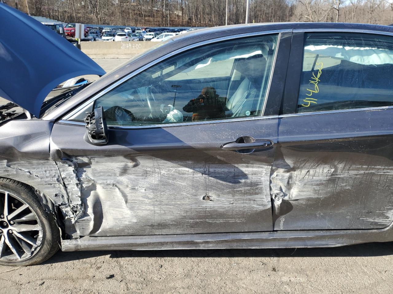 2021 Toyota Camry - Image 7