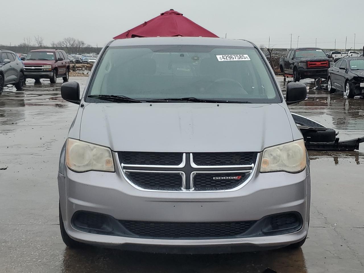 2014 Dodge Caravan - Image 5