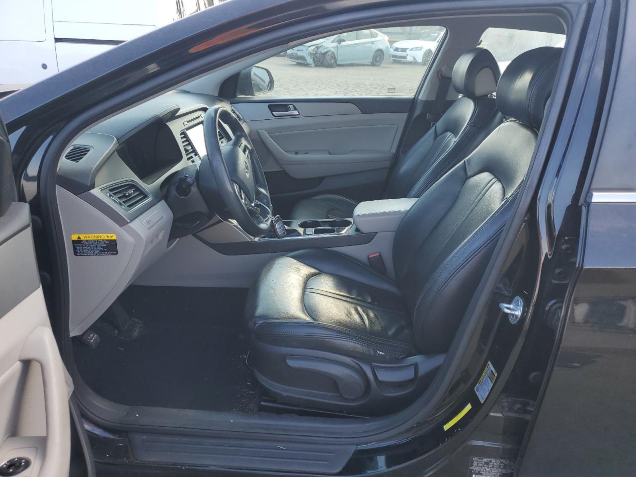 2017 Hyundai Sonata - Image 7