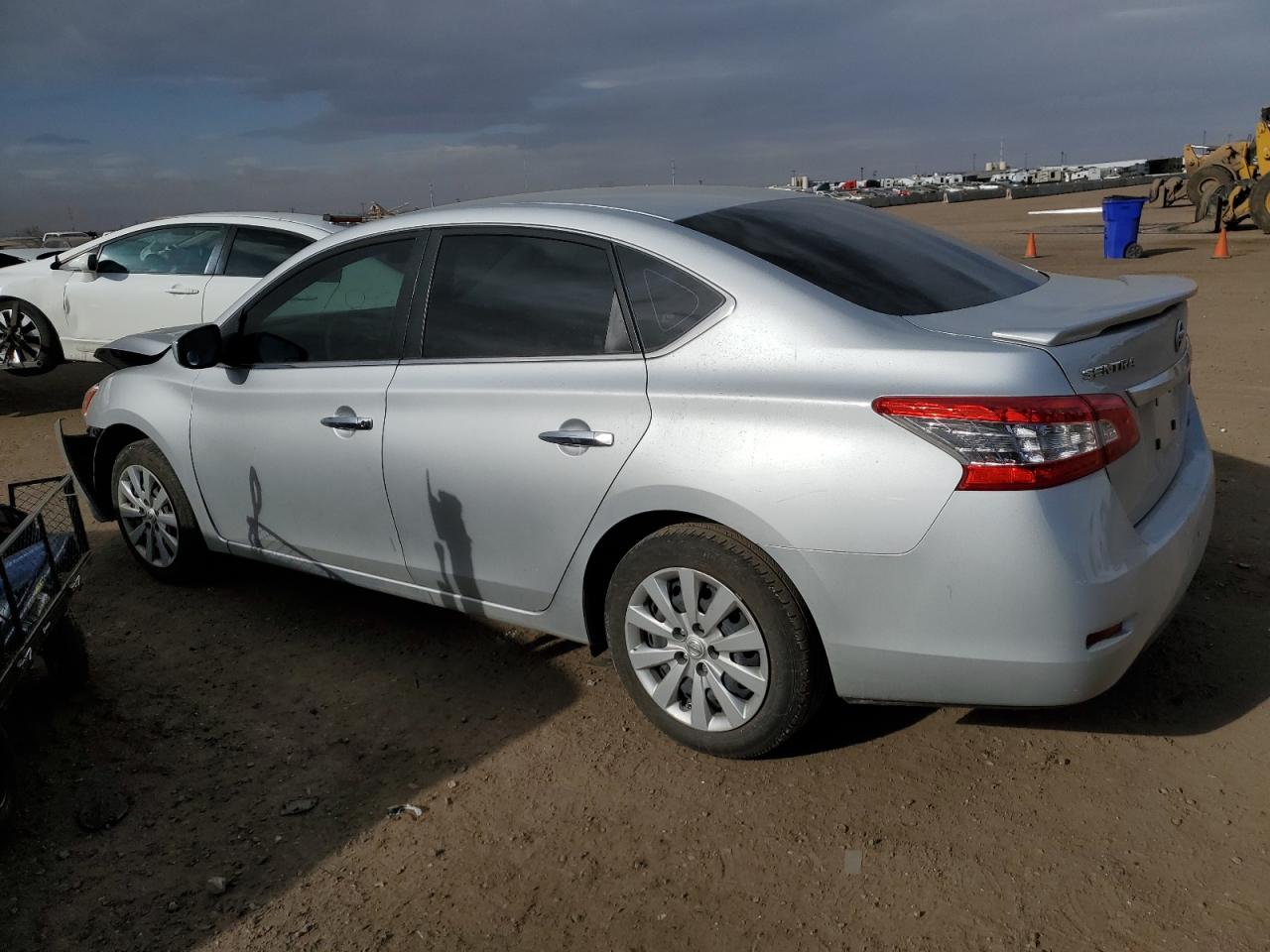 2013 Nissan Sentra - Image 2