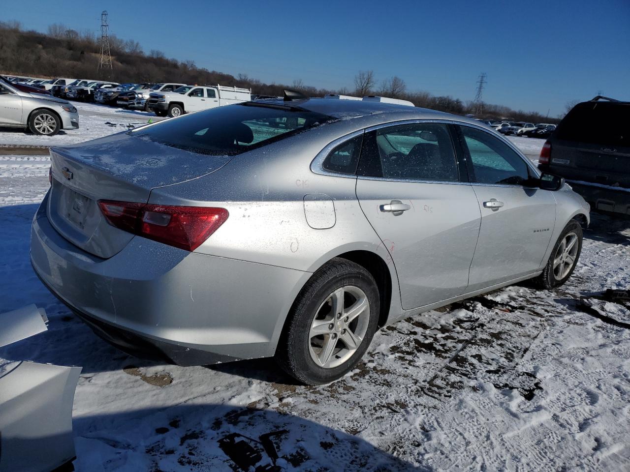 2021 Chevrolet Malibu - Image 3