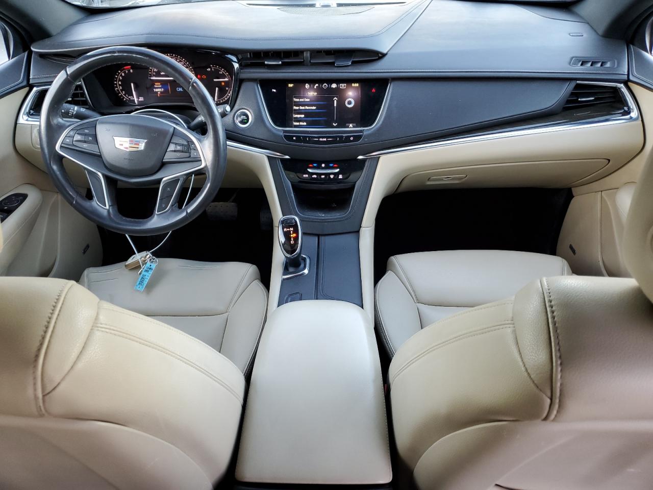 2018 Cadillac XT5 - Image 8
