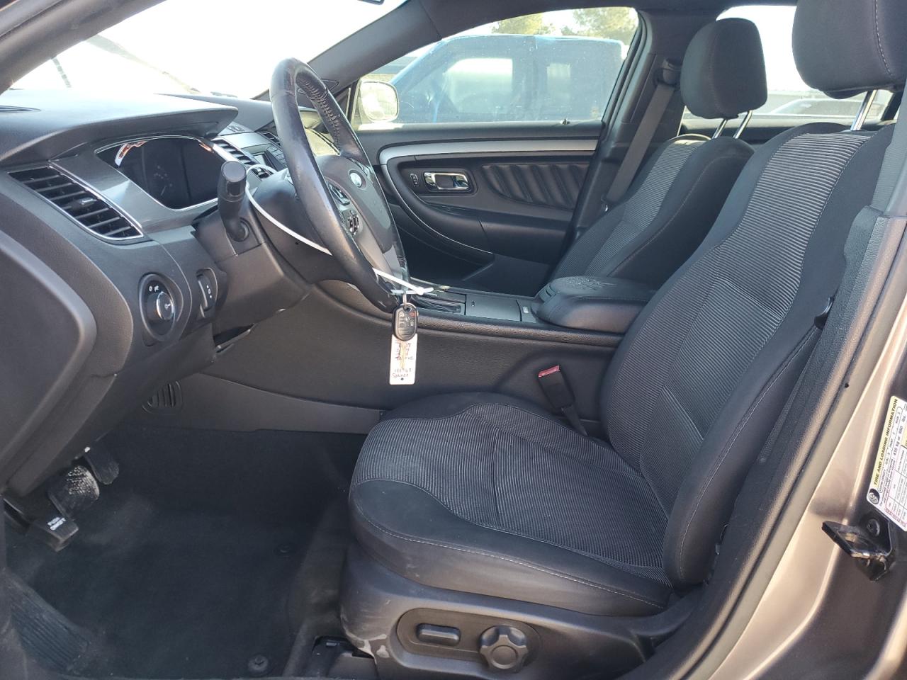 2014 Ford Taurus - Image 7