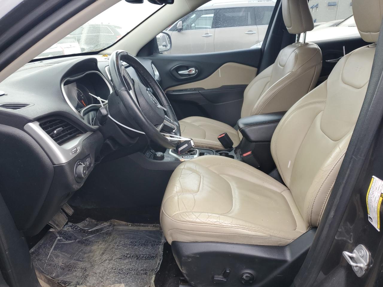 2017 Jeep Grand Cherokee - Image 7