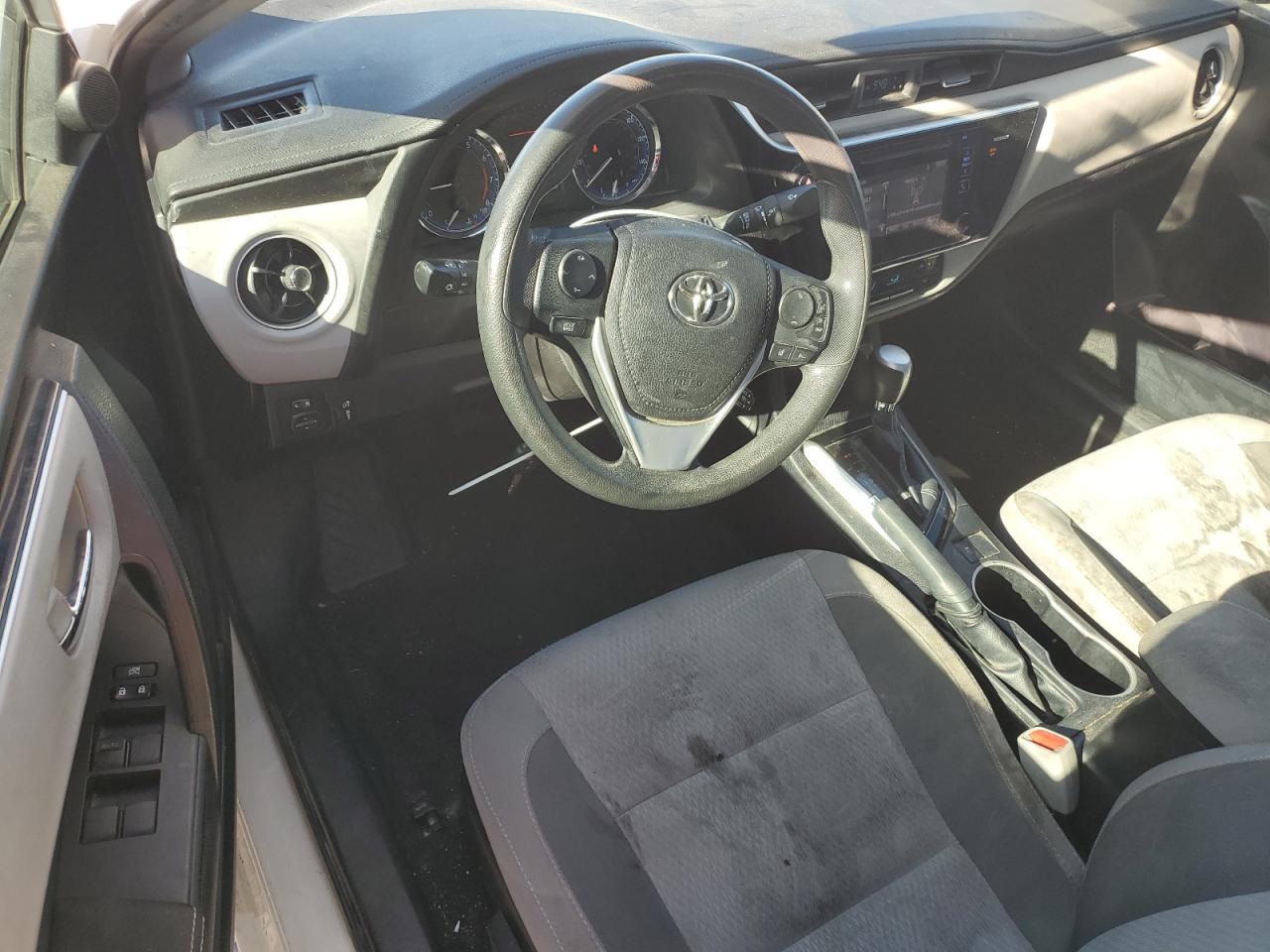 2017 Toyota Corolla - Image 8