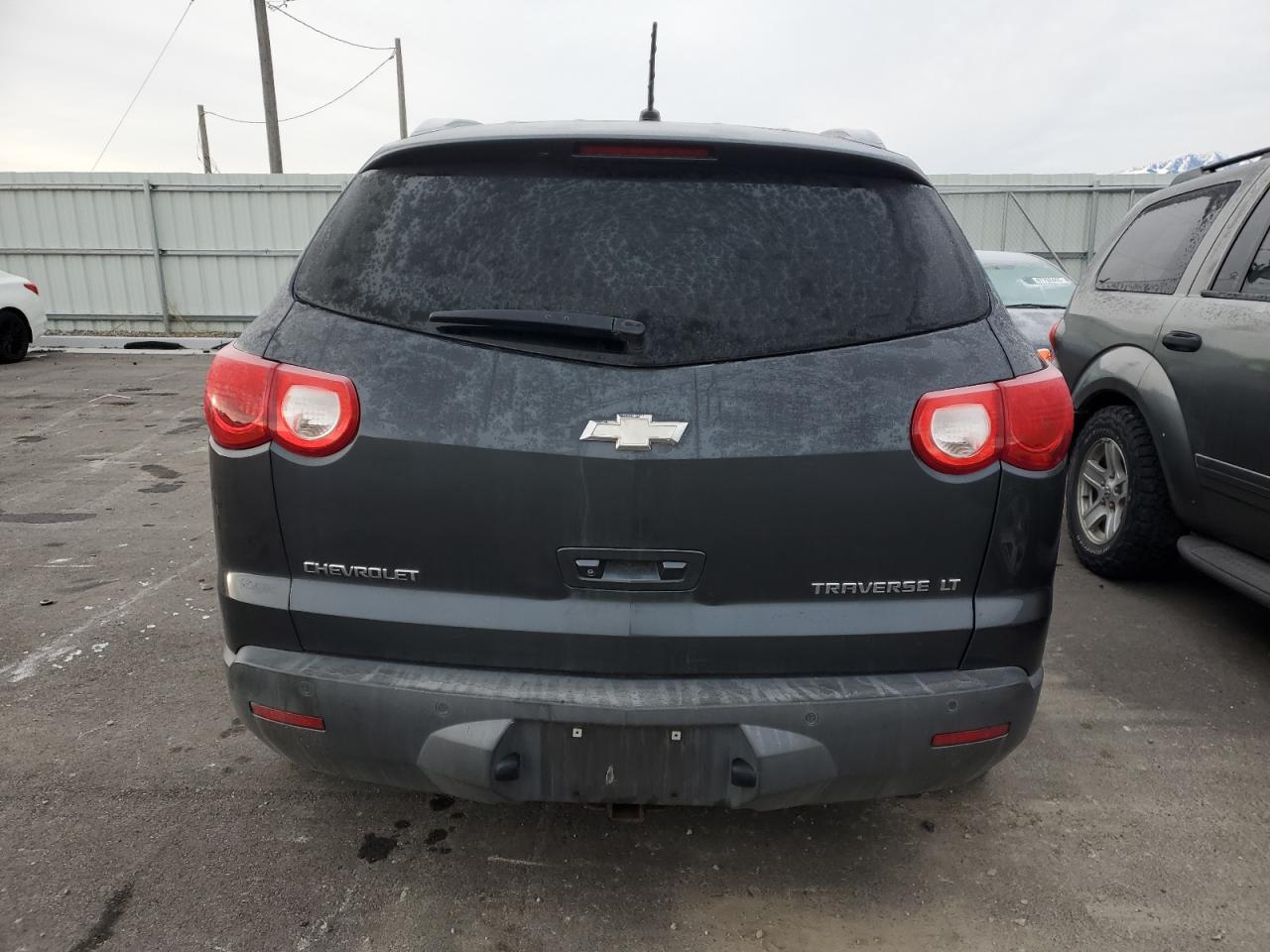 2009 Chevrolet Traverse - Image 6