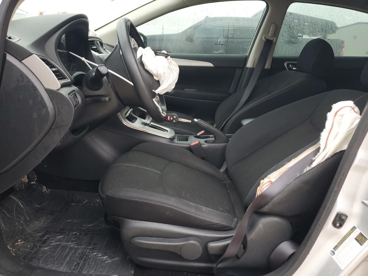 2015 Nissan Sentra - Image 7