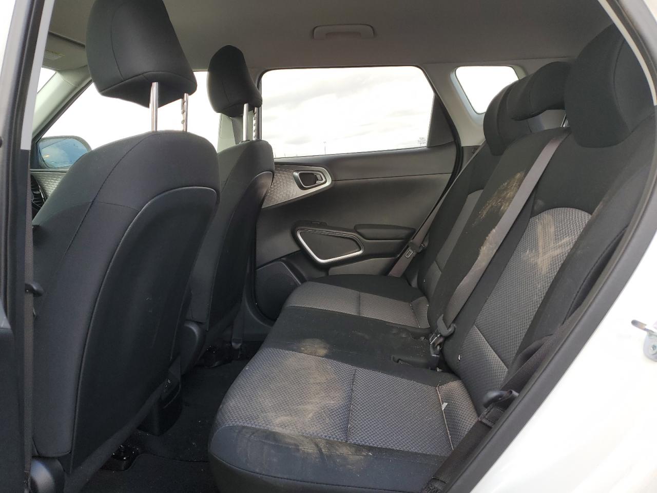 2024 Kia Soul - Image 10