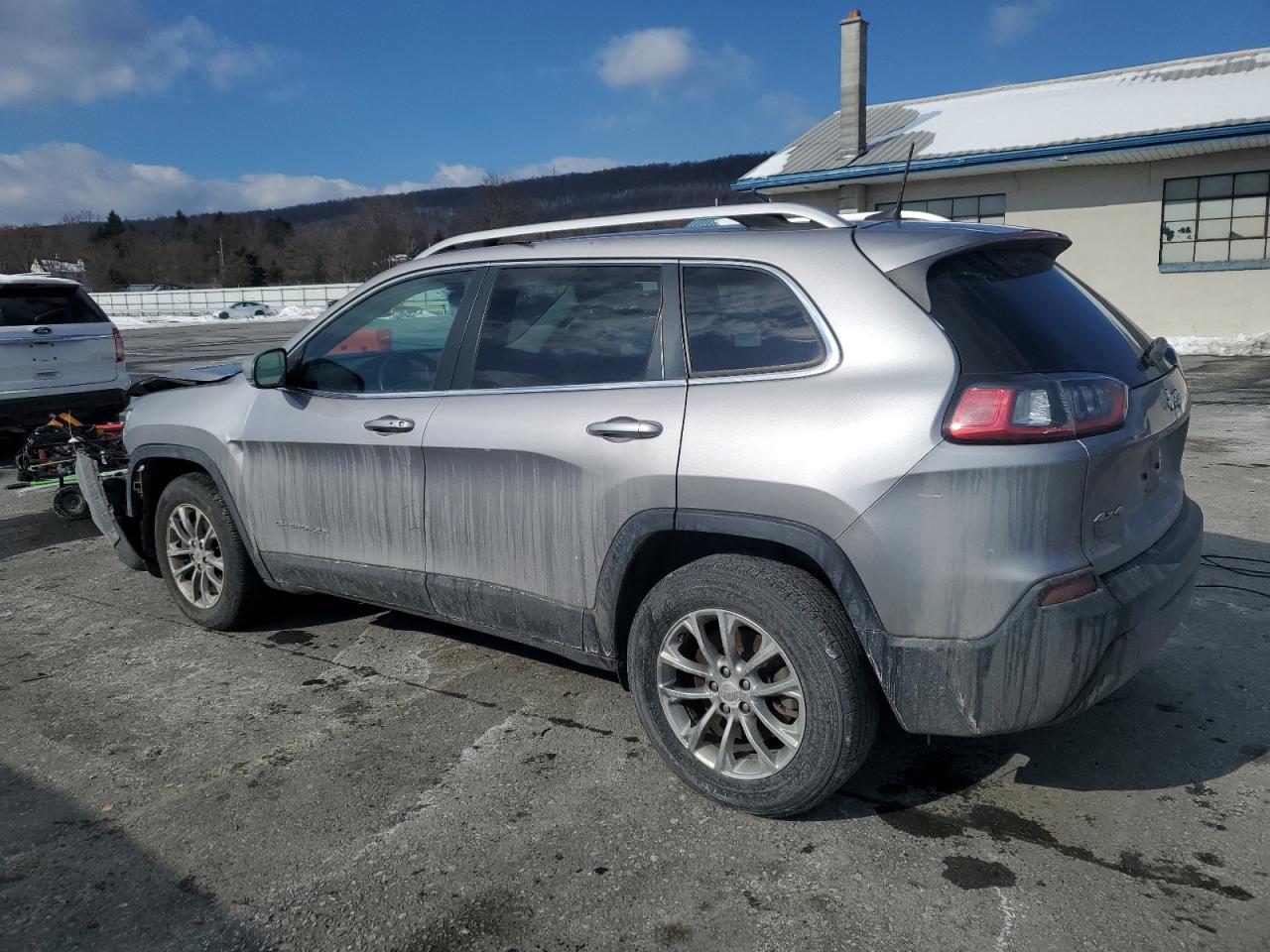 2019 Jeep Grand Cherokee - Image 2