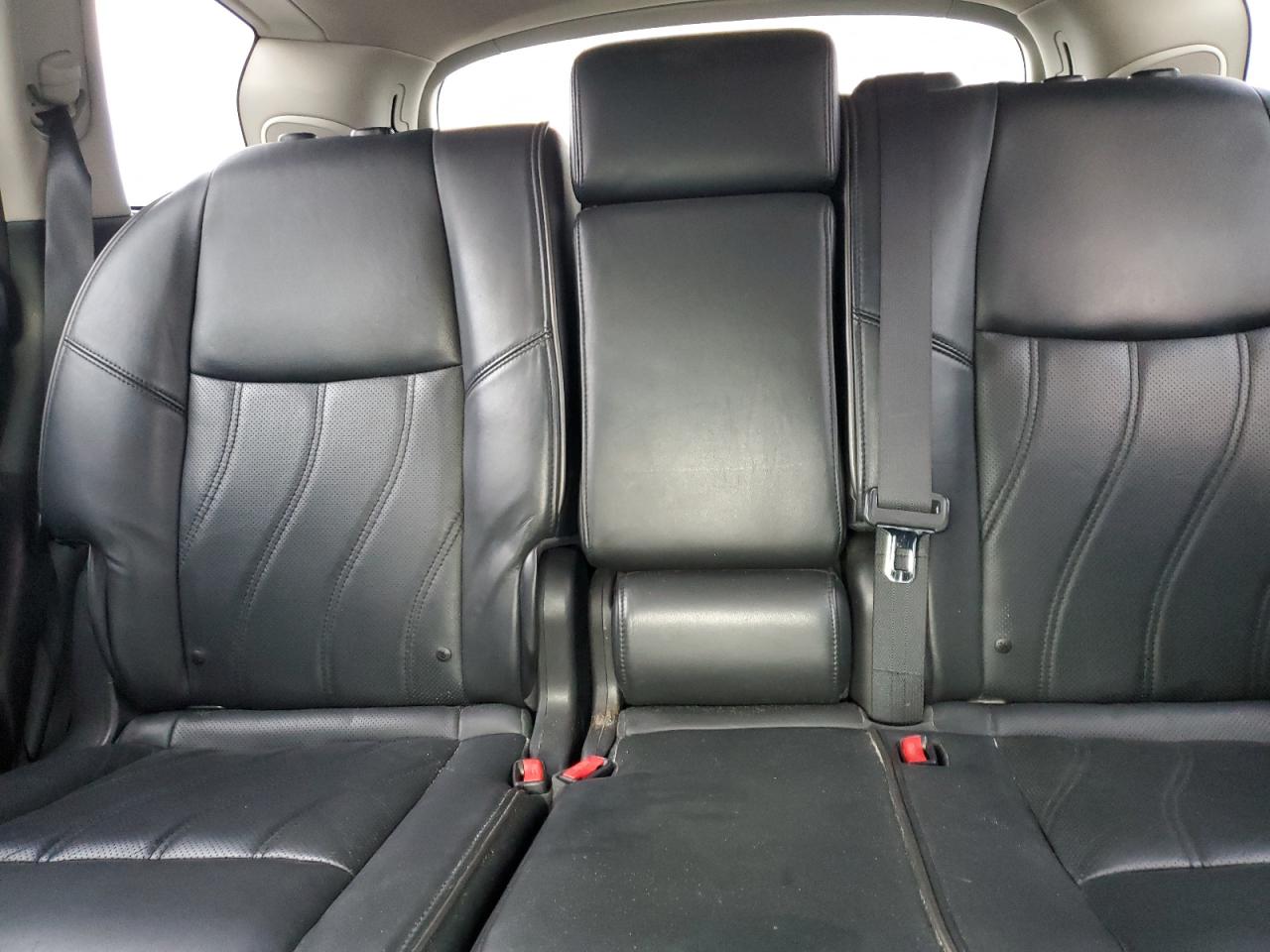 2013 Infiniti JX - Image 10