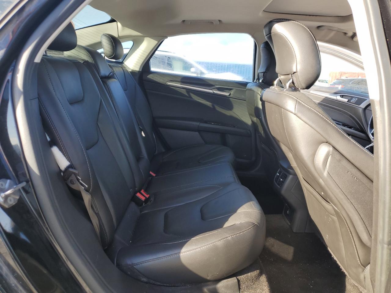 2015 Ford Fusion - Image 10
