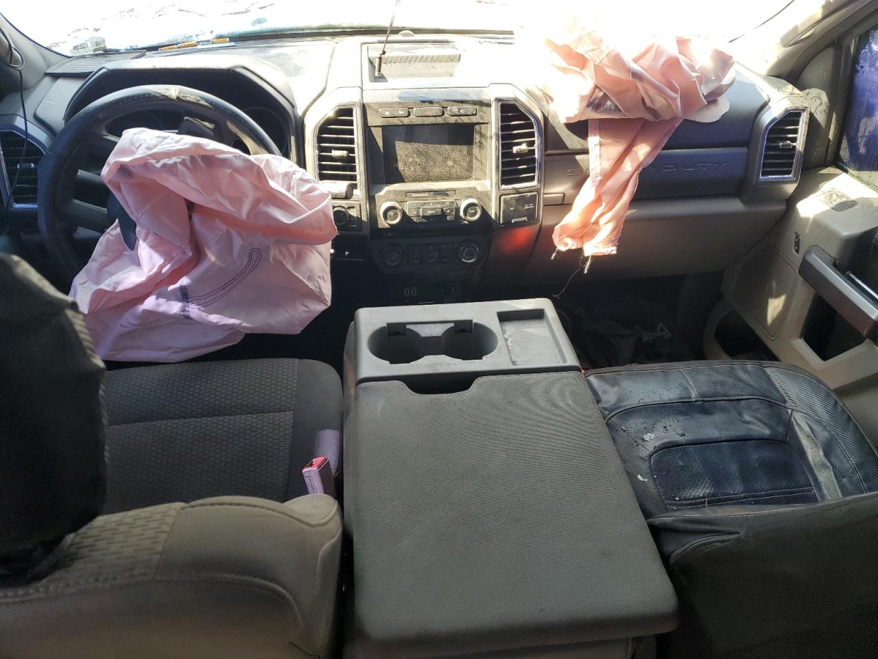 2018 Ford F350 - Image 8