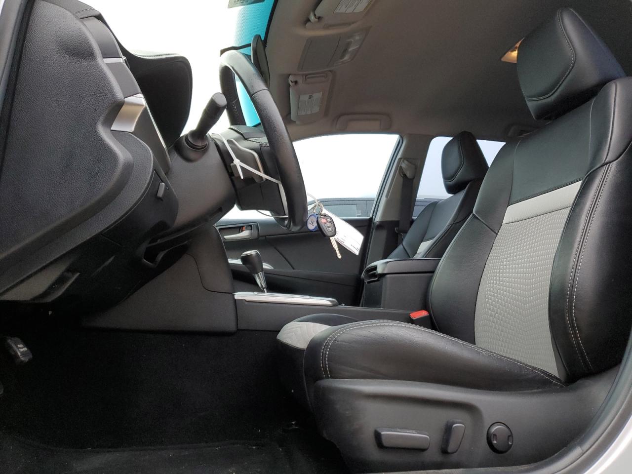2014 Toyota Camry - Image 7