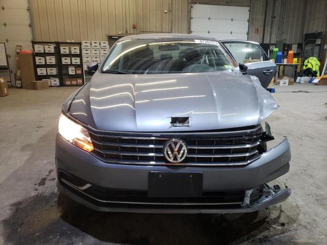  VOLKSWAGEN PASSAT 2018 Charcoal