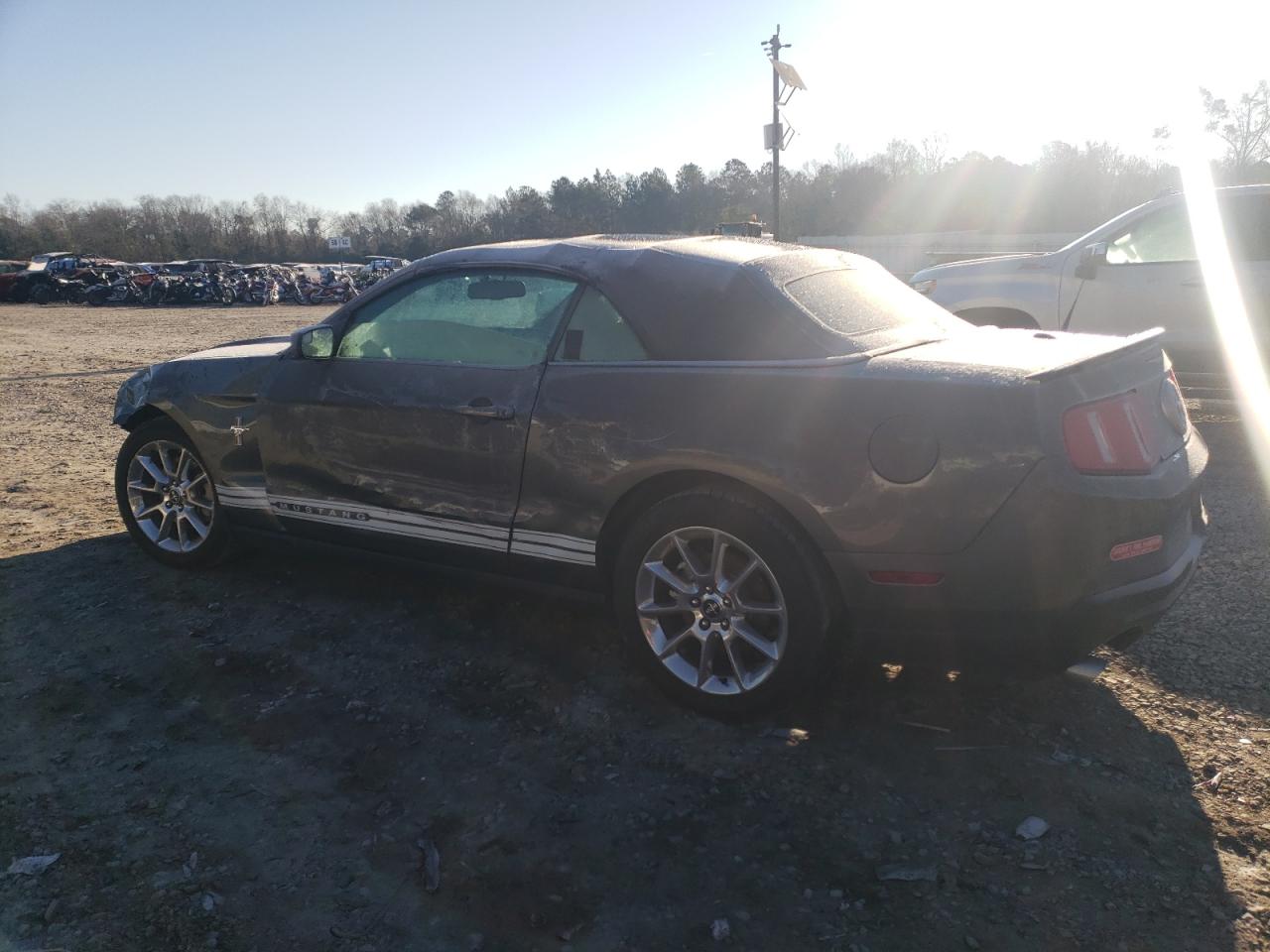 2011 Ford Mustang - Image 2
