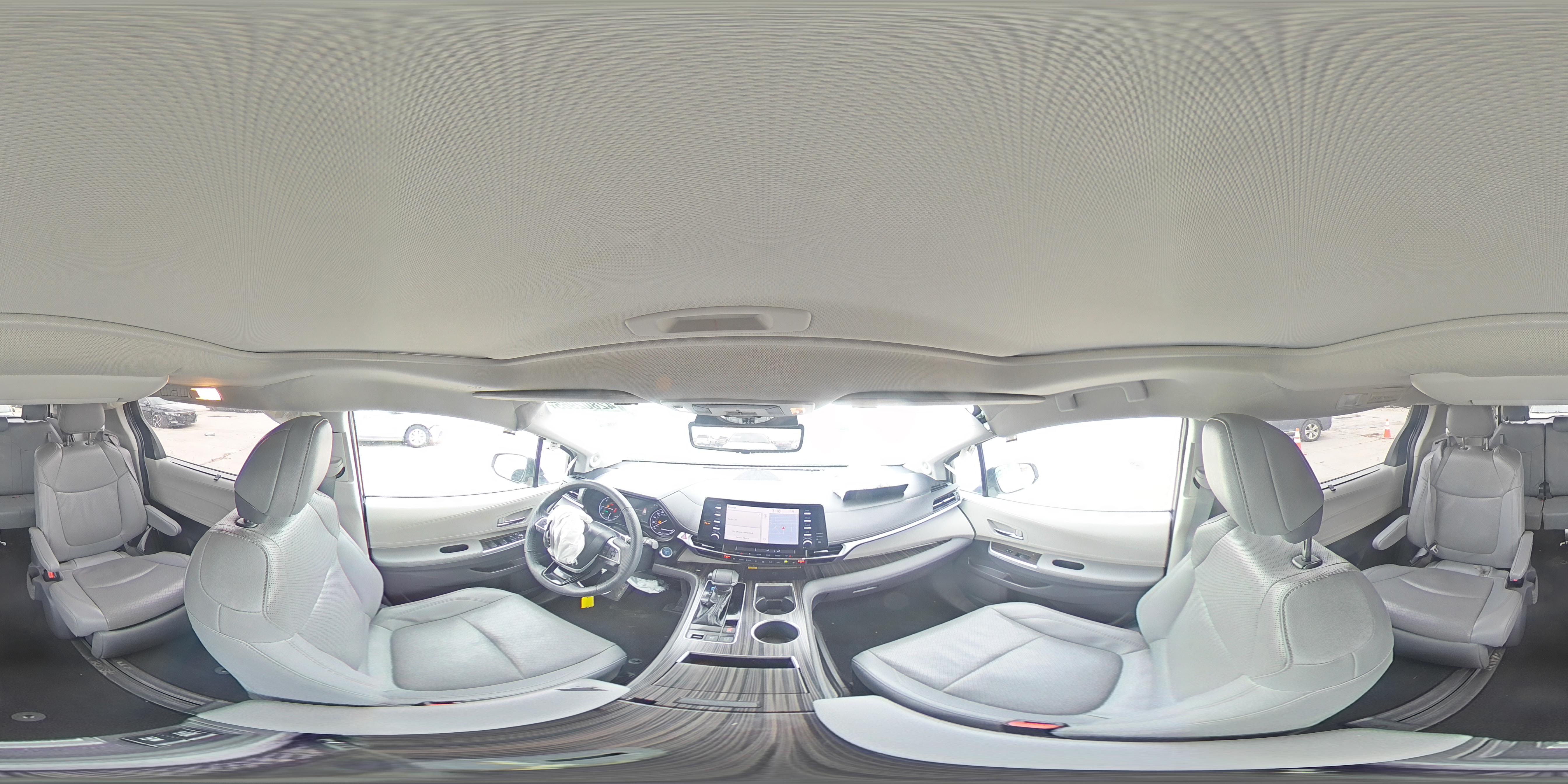 2021 Toyota Sienna - Image 15