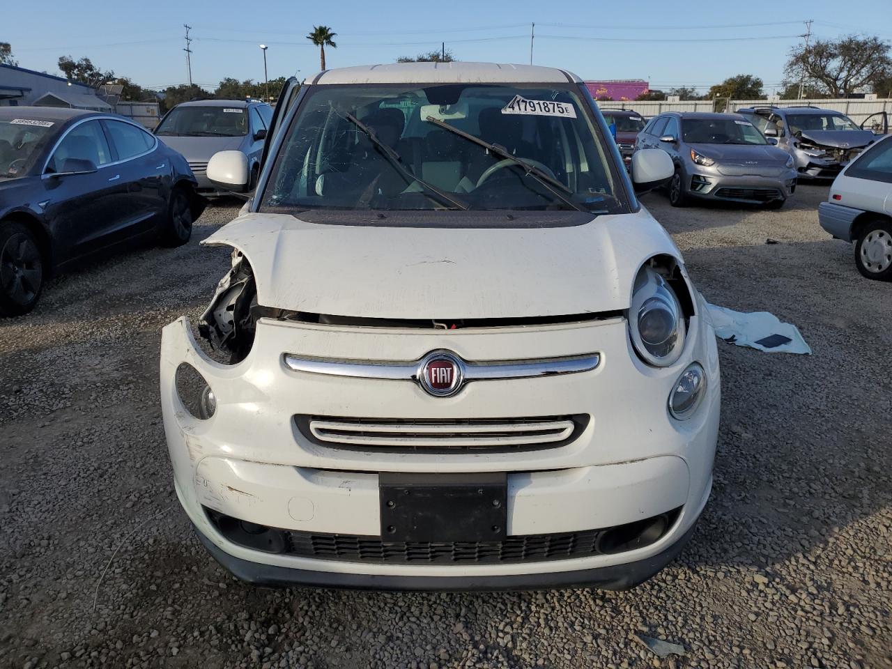 VIN ZFBCFABHXEZ002476 2014 FIAT 500 no.5