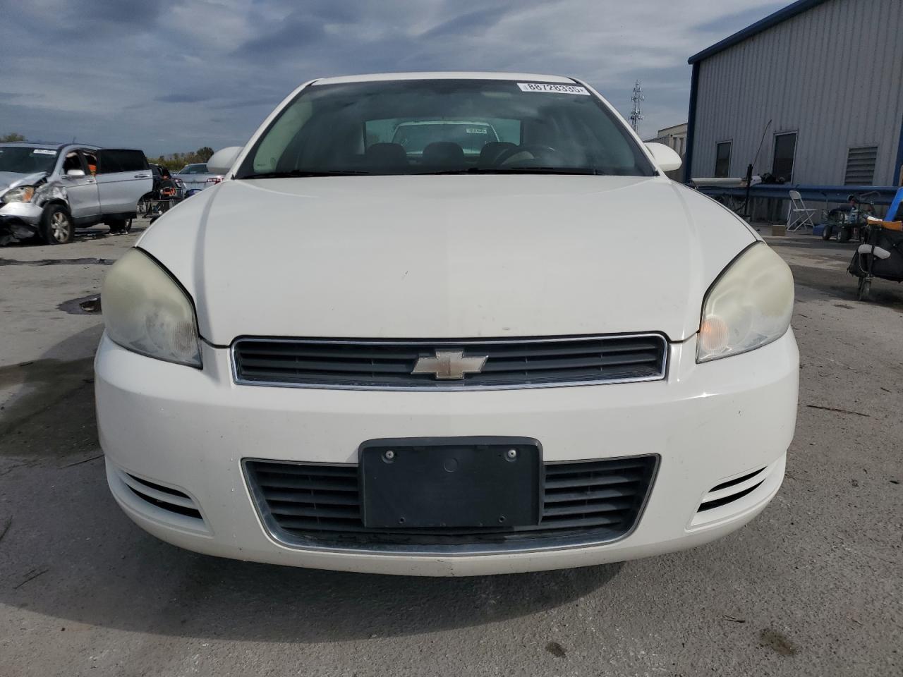 2009 Chevrolet Impala - Image 5