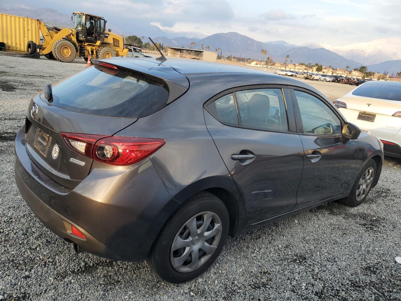 2015 Mazda 3 - Image 3