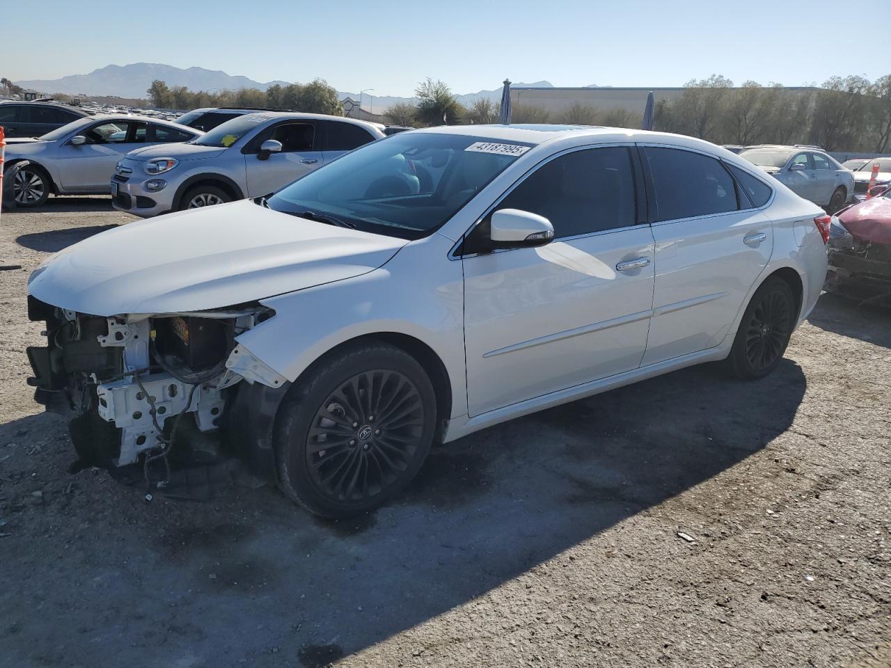 2017 Toyota Avalon - Image 1