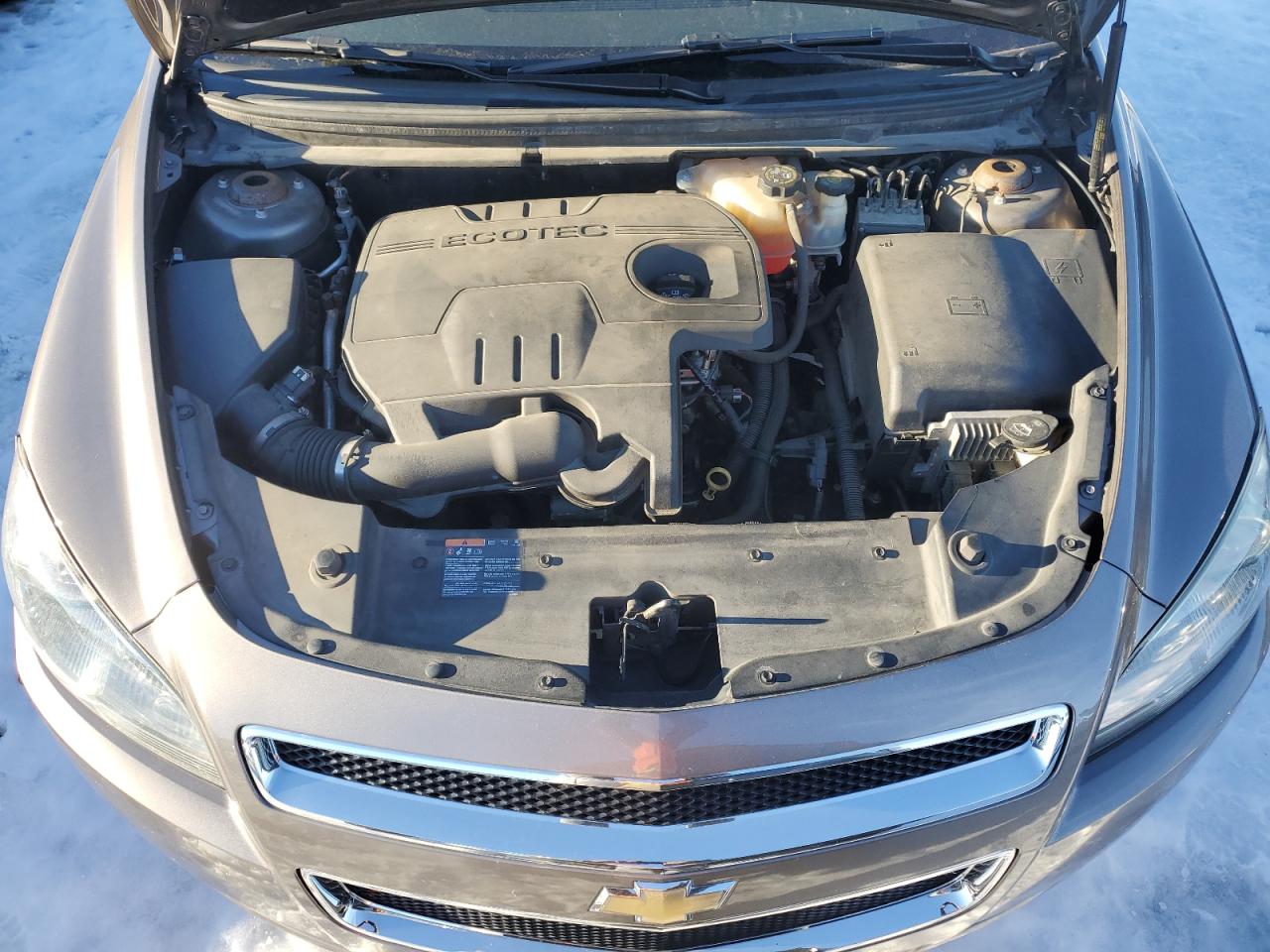 2011 Chevrolet Malibu - Image 12