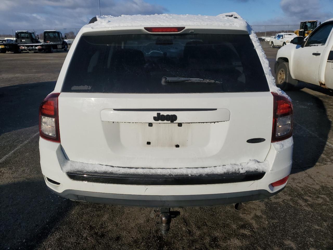 VIN 1C4NJCBA2ED764426 2014 JEEP COMPASS no.6