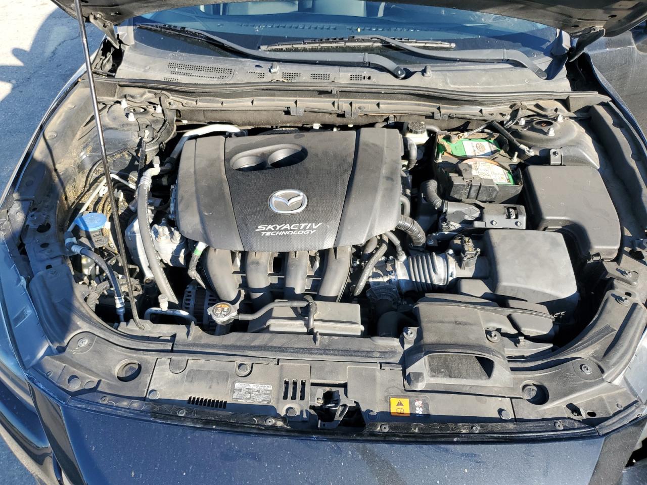 2017 Mazda 3 - Image 11