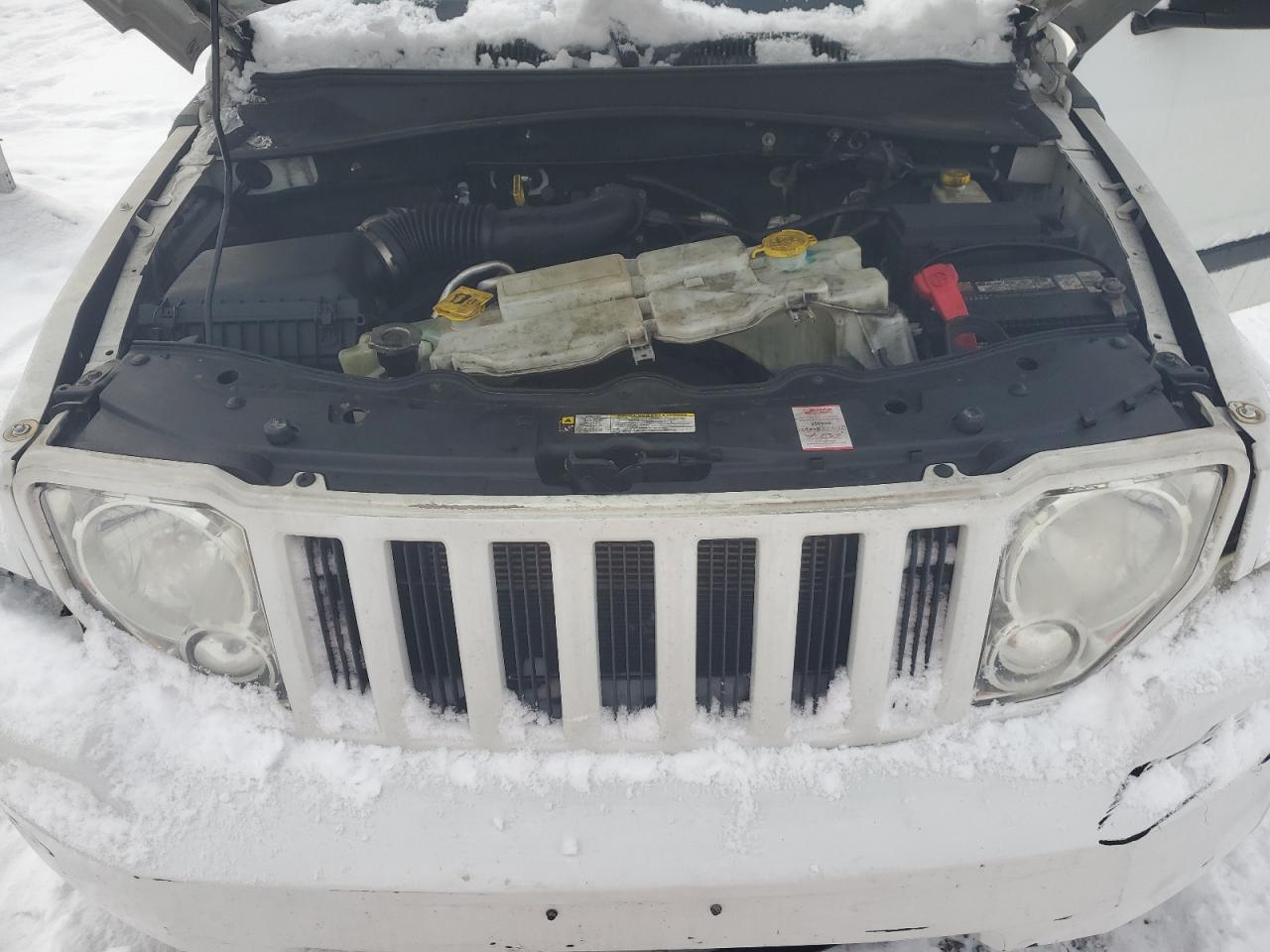 2012 Jeep Liberty (North America) - Image 13