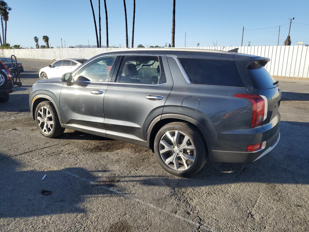 2020 Hyundai Palisade - Image 2