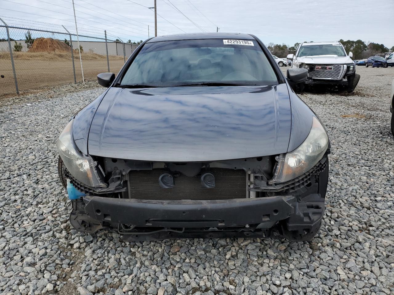 2009 Honda Accord - Image 5