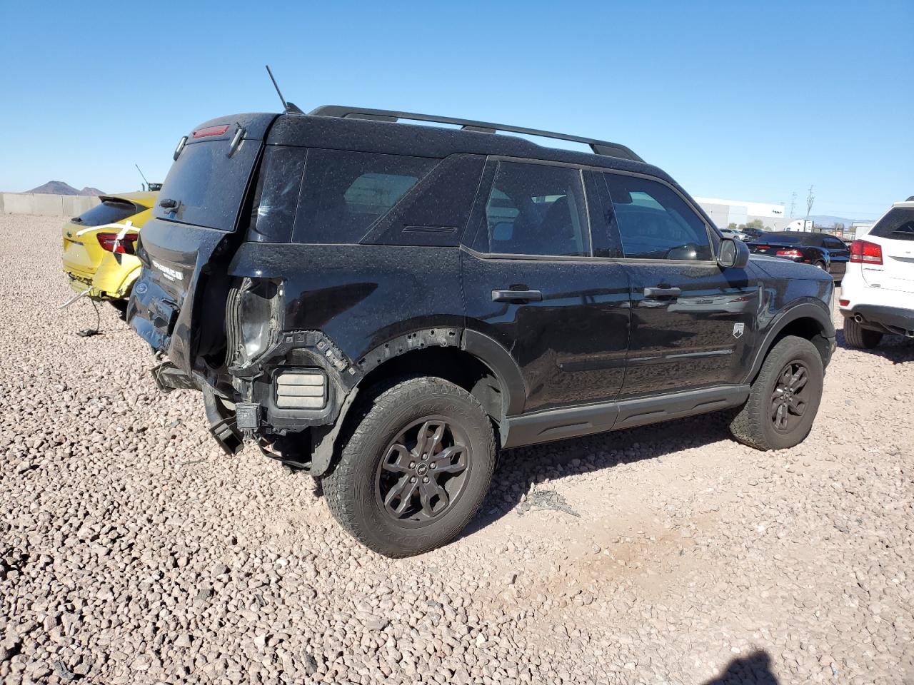 2021 Ford Bronco - Image 3