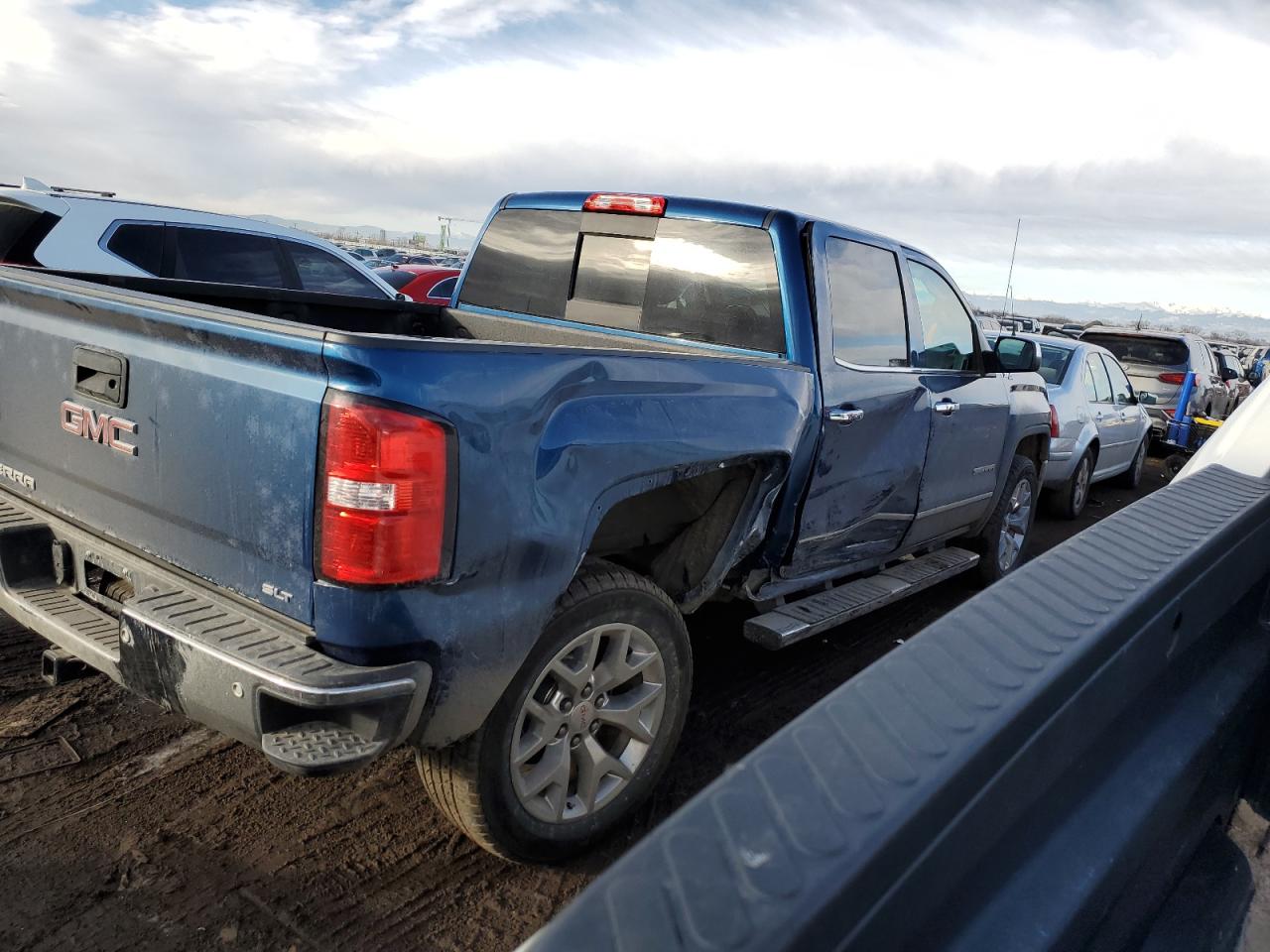 2015 GMC Sierra - Image 3