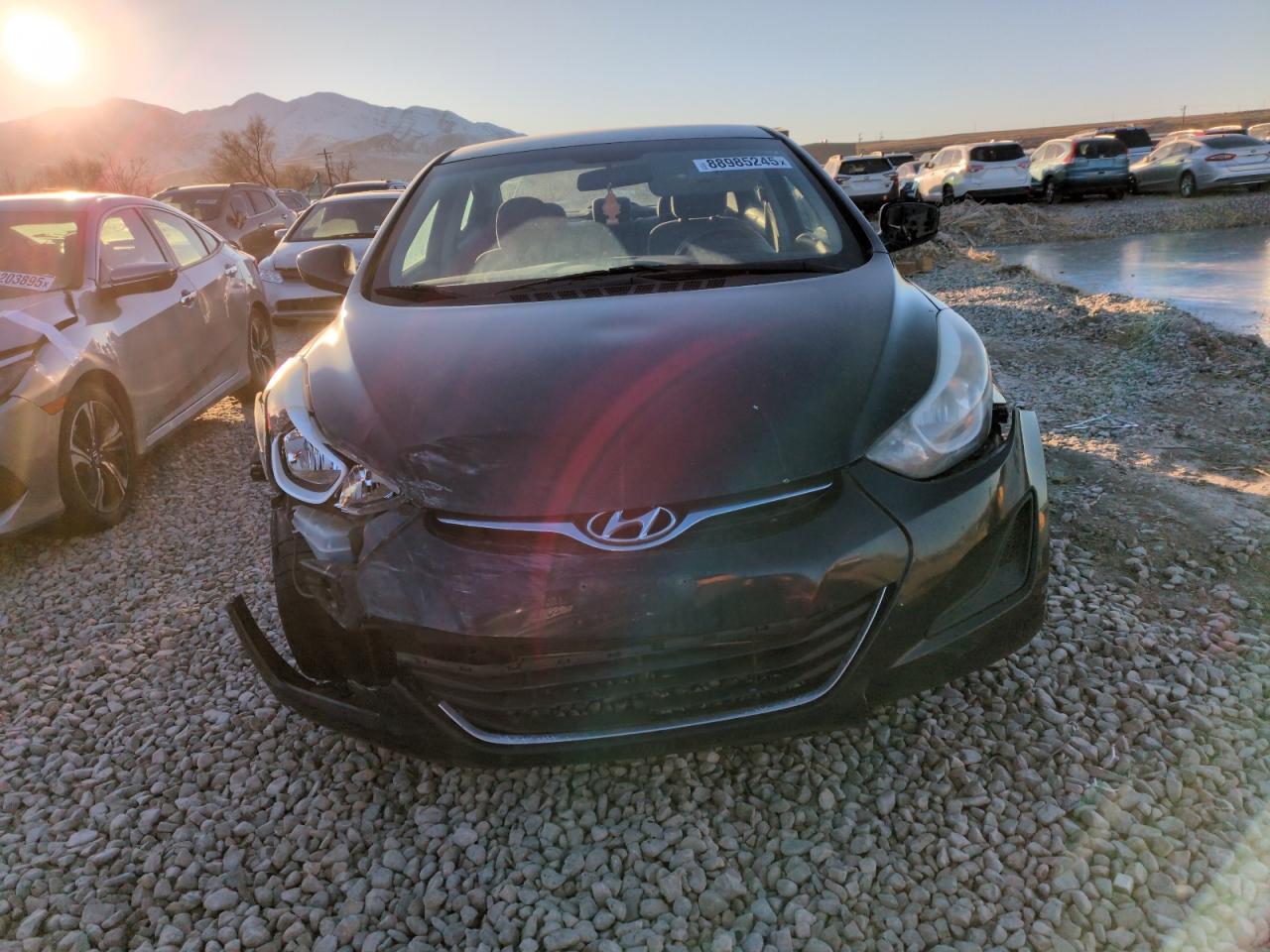 2016 Hyundai Elantra - Image 5