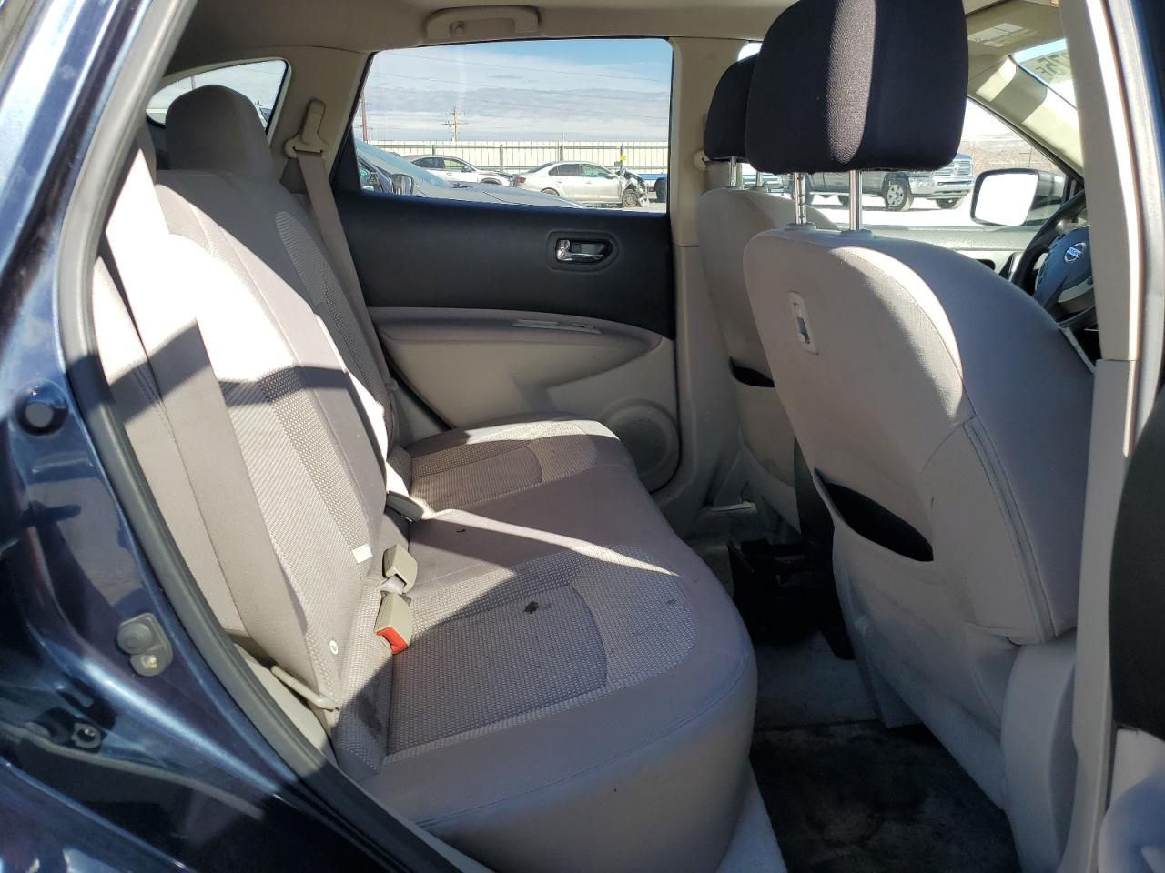 2013 Nissan Rogue - Image 12