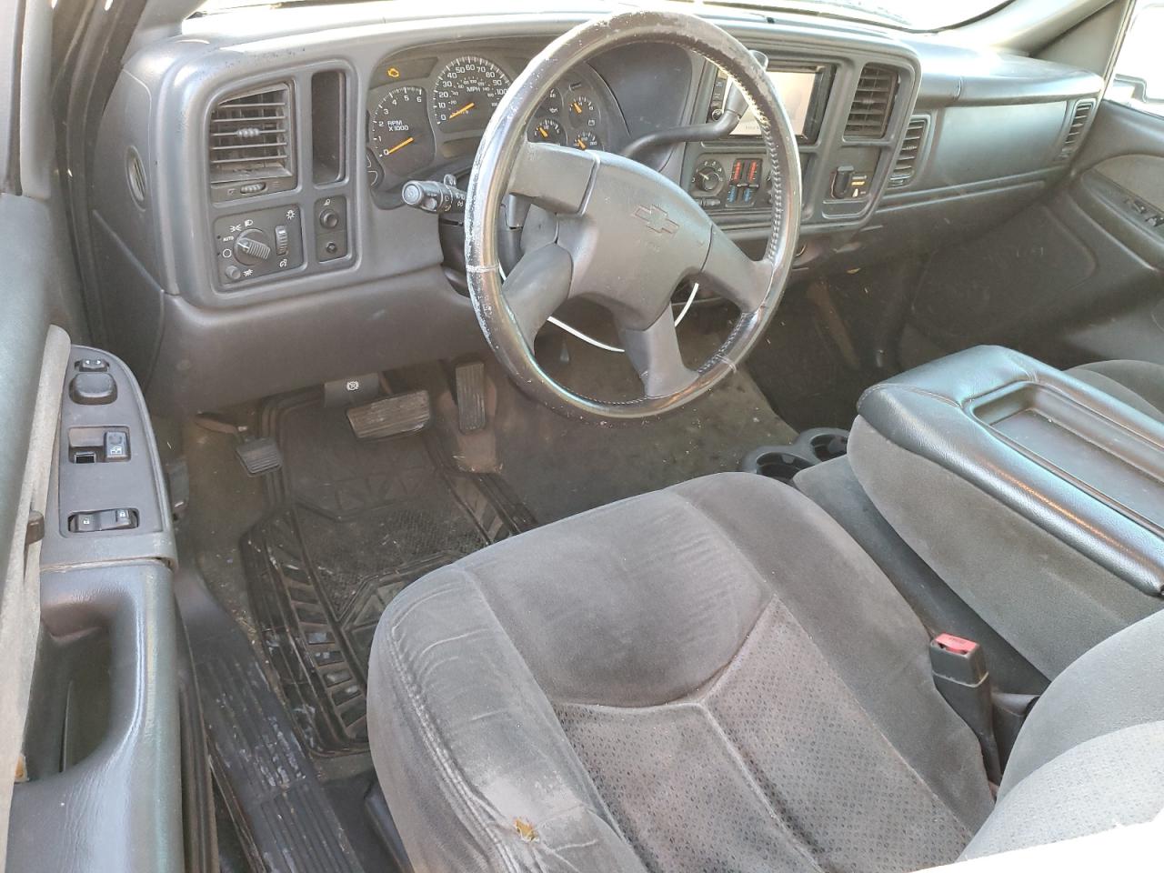 2003 Chevrolet Silverado C1500 VIN: 2GCEC19V531270576 Lot: 41668585