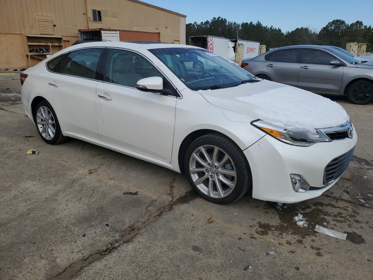 2013 Toyota Avalon - Image 4