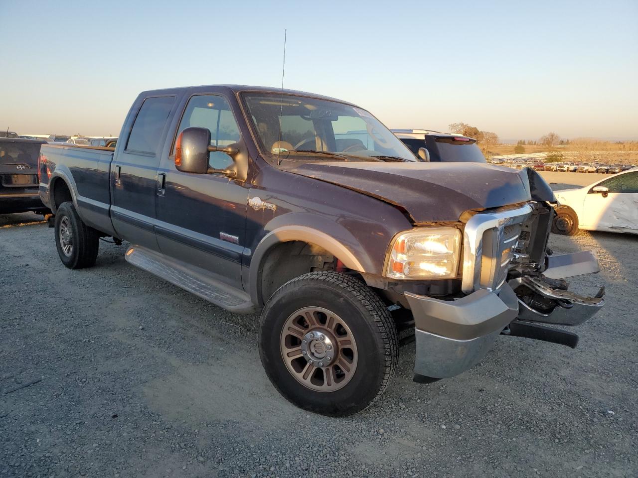 2006 Ford F350 - Image 4